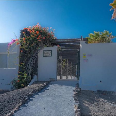 Apartamento En Playa Roca Primer Linea De Mar Costa Teguise Esterno foto